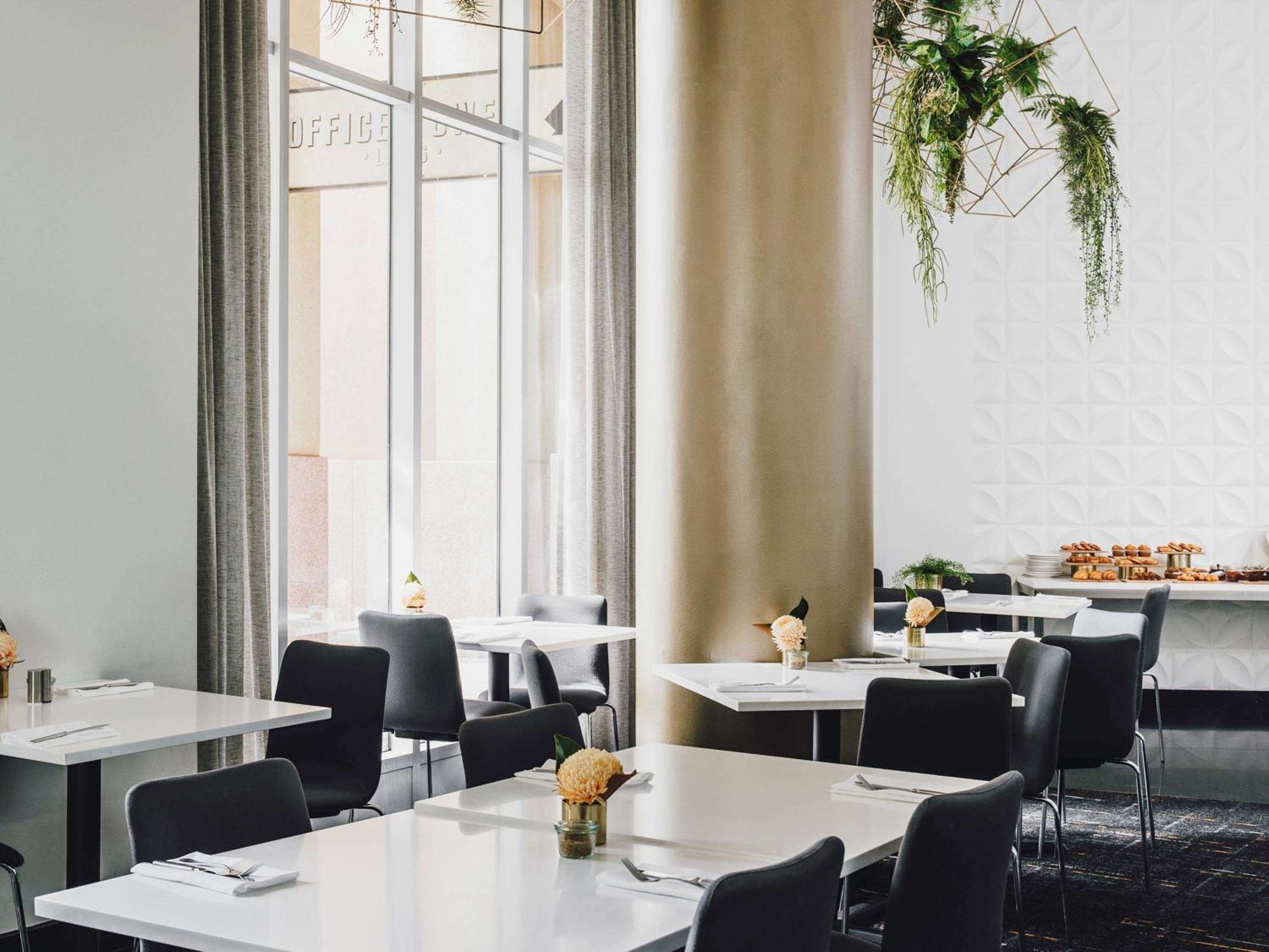The Como Melbourne Exterior photo